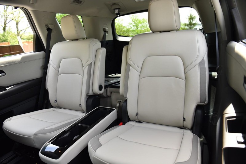 Nissan Pathfinder Vehicle Image 25