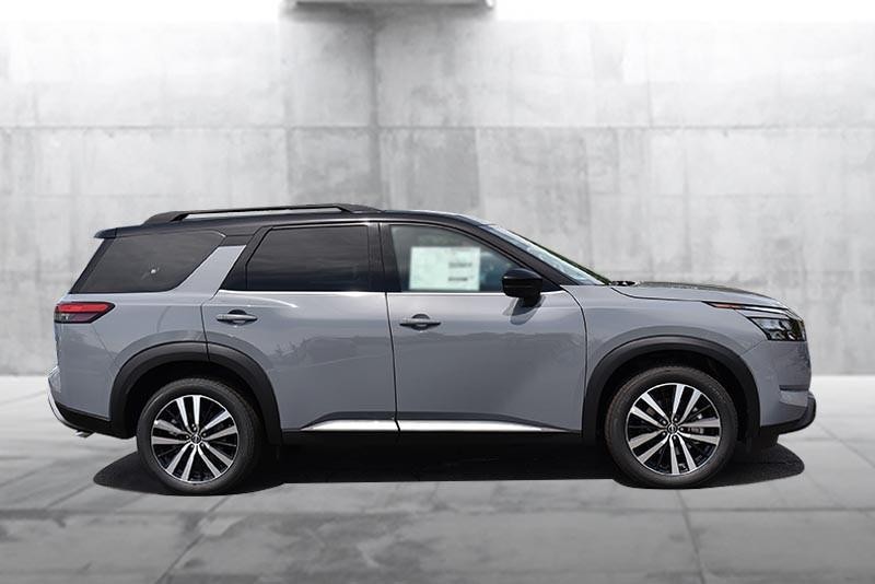 Nissan Pathfinder Vehicle Image 05