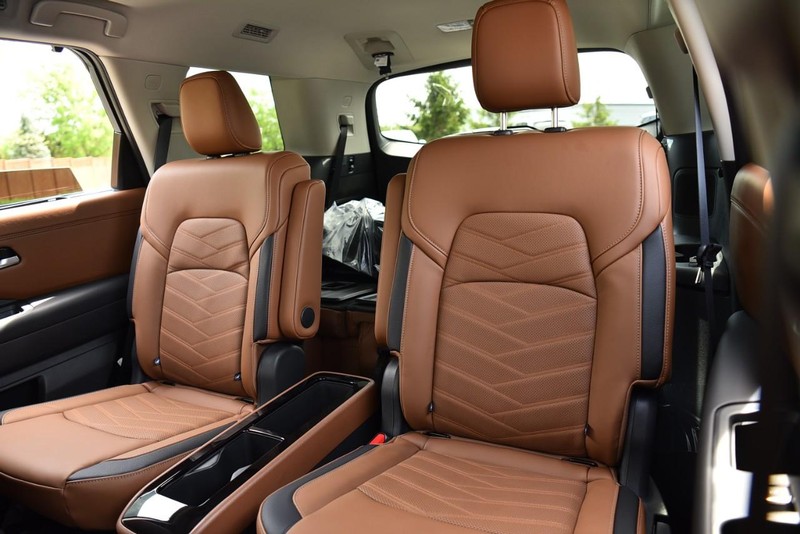 Nissan Pathfinder Vehicle Image 26