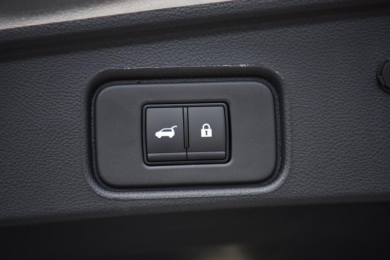 Nissan Pathfinder Vehicle Image 31