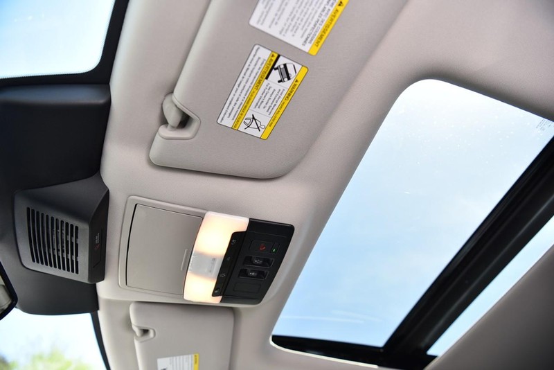 Nissan Pathfinder Vehicle Image 22