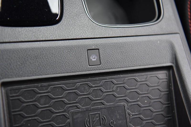 Nissan Frontier Vehicle Image 22