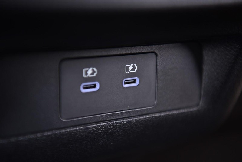 Nissan Murano Vehicle Image 28