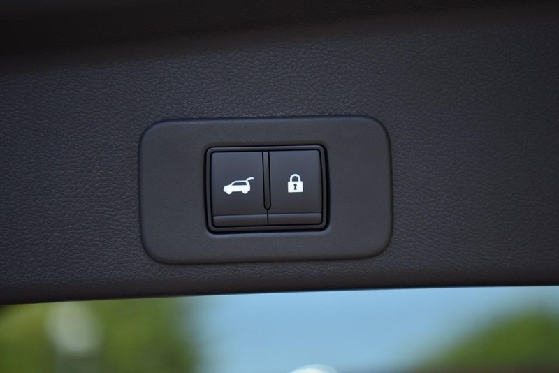 Nissan Murano Vehicle Image 30
