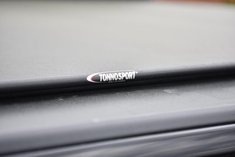 Nissan Titan Vehicle Image 08