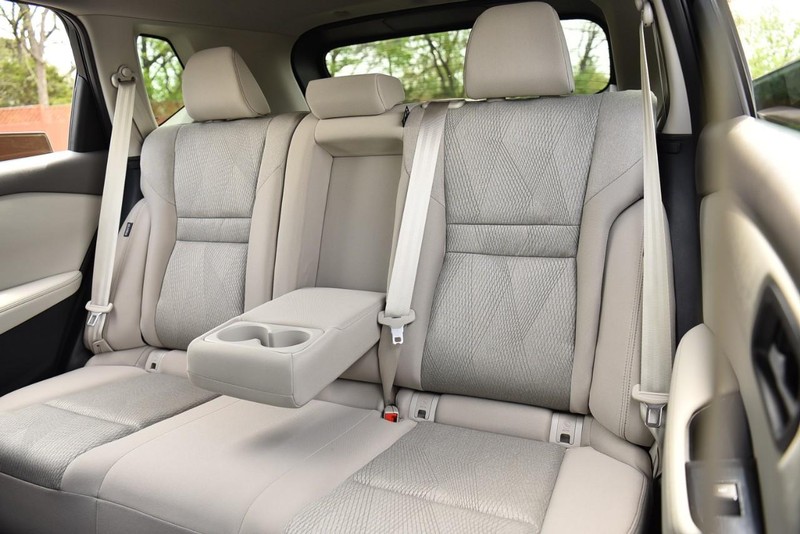 Nissan Rogue Vehicle Image 21