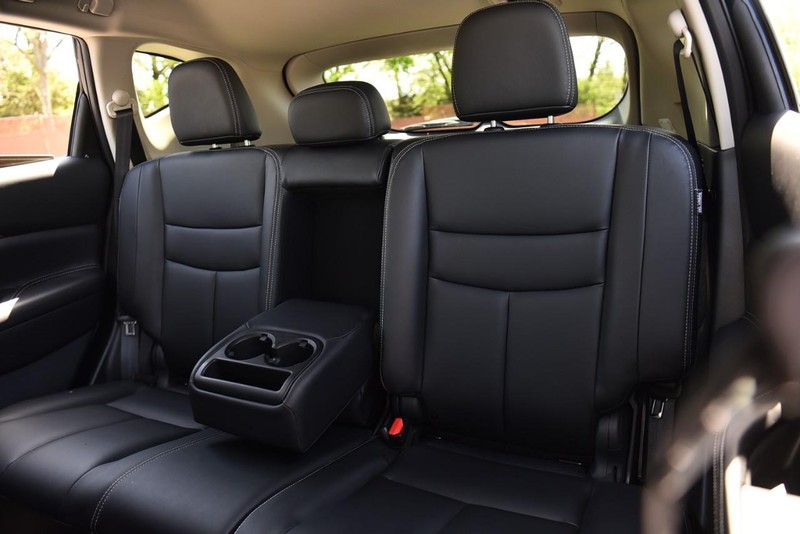 Nissan Murano Vehicle Image 22