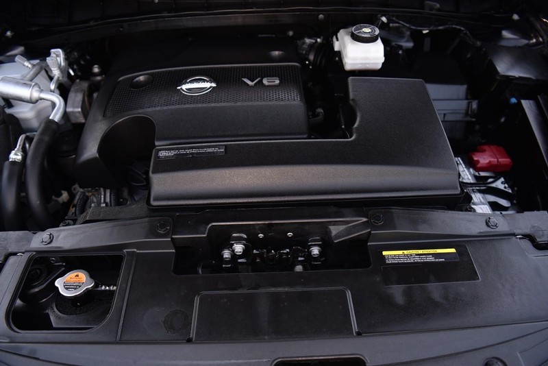 Nissan Murano Vehicle Image 25