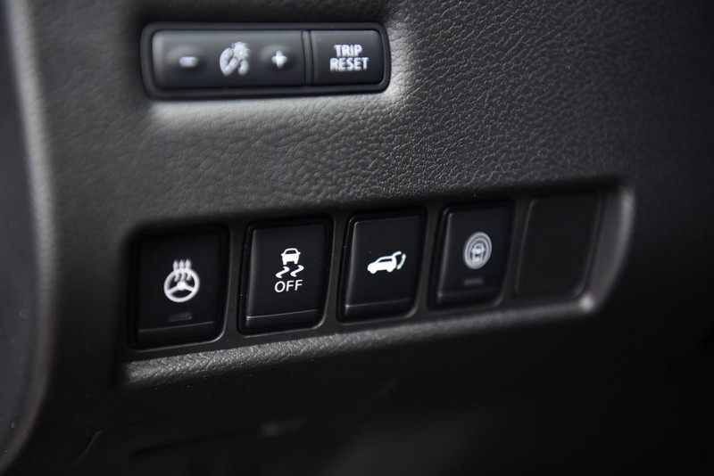 Nissan Murano Vehicle Image 13