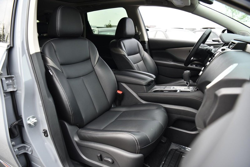 Nissan Murano Vehicle Image 22