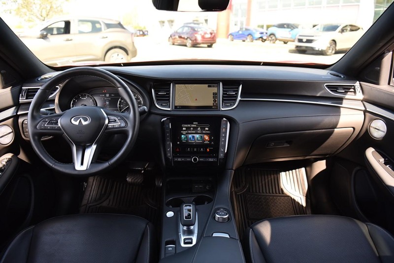 INFINITI QX50 Vehicle Image 08
