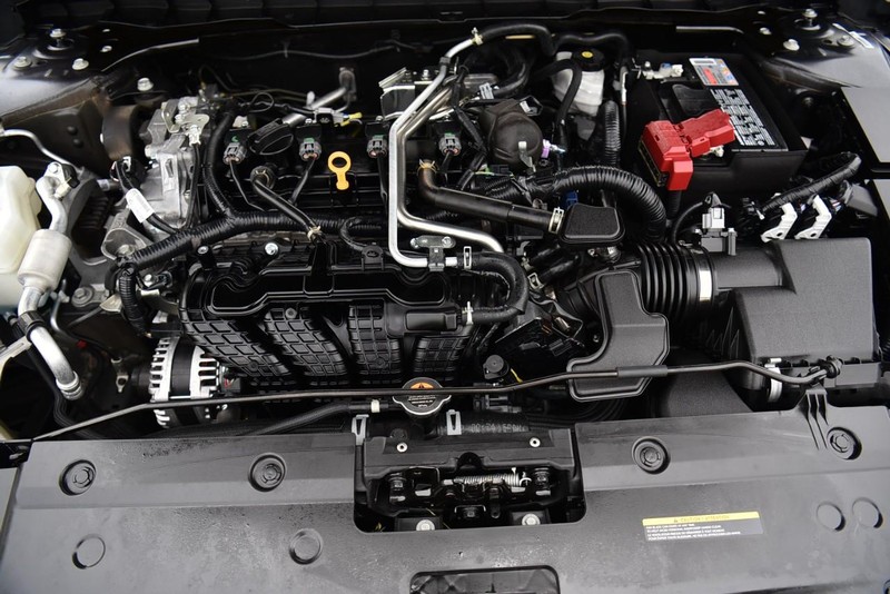 Nissan Altima Vehicle Image 26