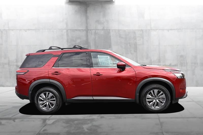 Nissan Pathfinder Vehicle Image 05