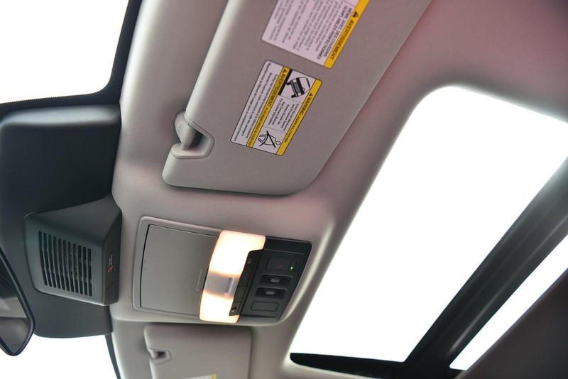 Nissan Pathfinder Vehicle Image 22
