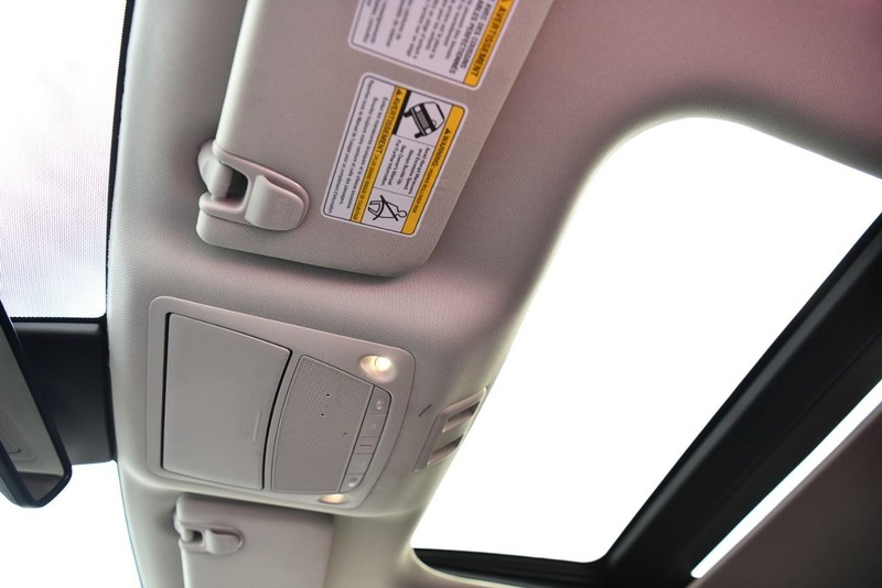 Nissan Murano Vehicle Image 23