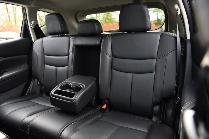 Nissan Murano Vehicle Image 24