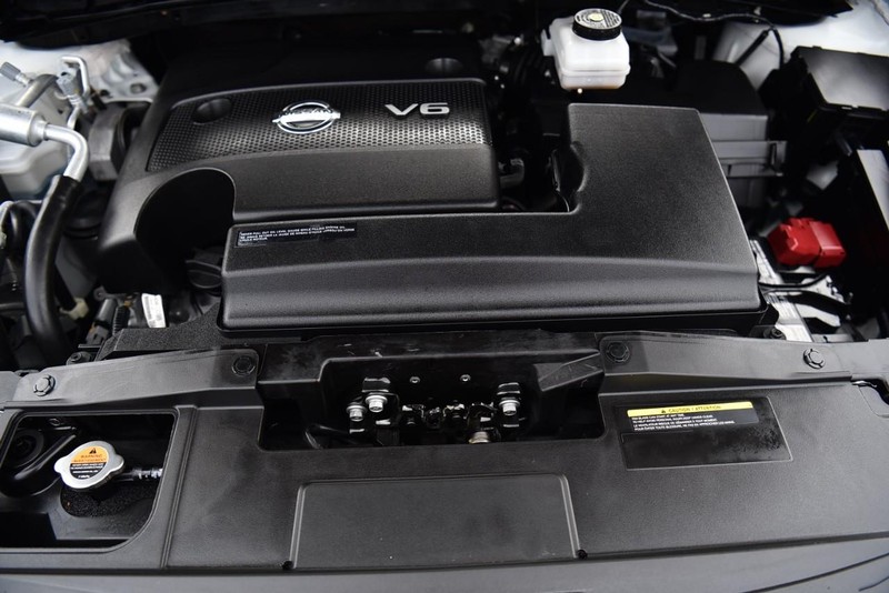 Nissan Murano Vehicle Image 28