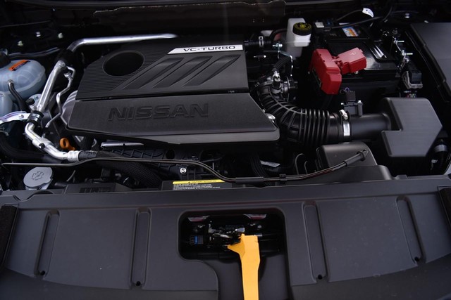Nissan Rogue Vehicle Image 28