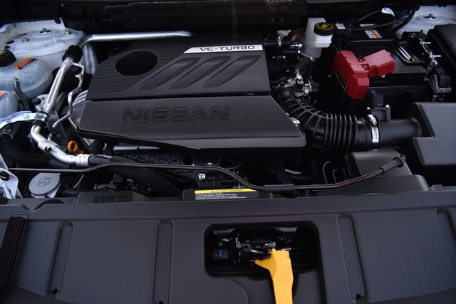 Nissan Rogue Vehicle Image 28