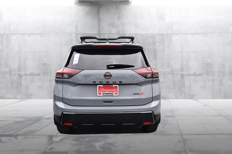 Nissan Rogue Vehicle Image 06