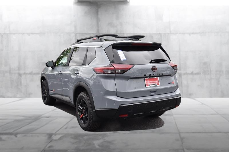 Nissan Rogue Vehicle Image 07