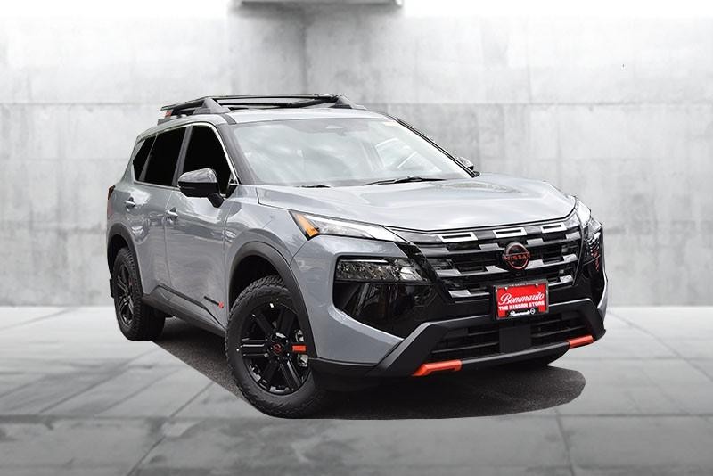 Nissan Rogue Vehicle Image 02