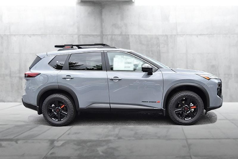 Nissan Rogue Vehicle Image 05