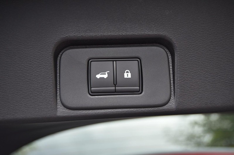 Nissan Rogue Vehicle Image 27