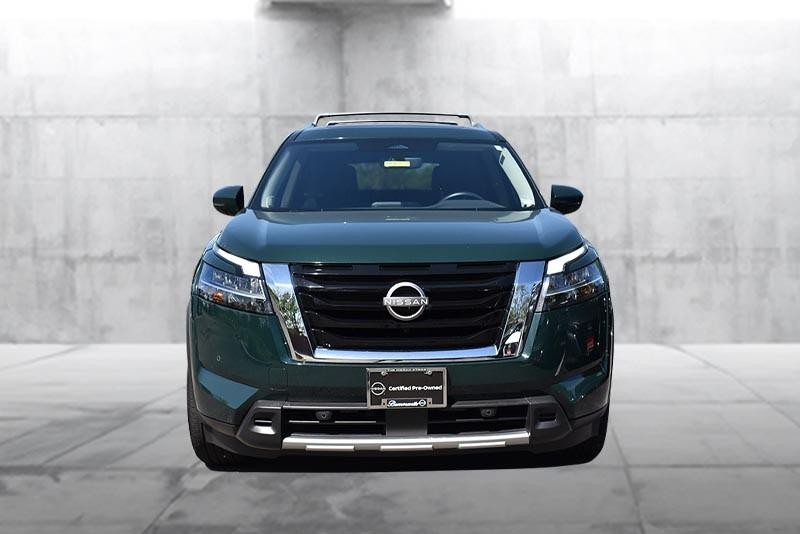 Nissan Pathfinder Vehicle Image 04