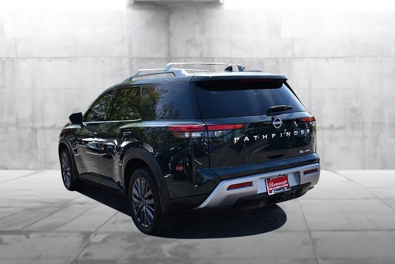 Nissan Pathfinder Vehicle Image 07