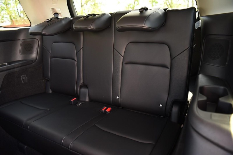 Nissan Pathfinder Vehicle Image 25