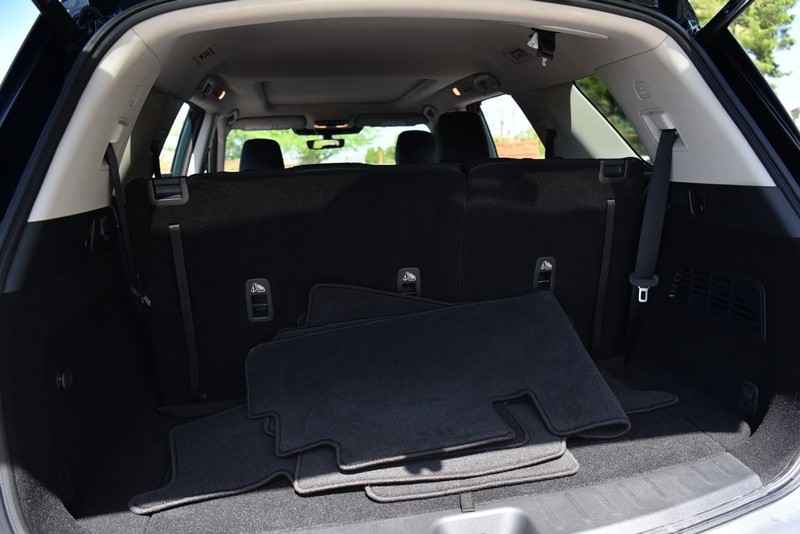 Nissan Pathfinder Vehicle Image 26