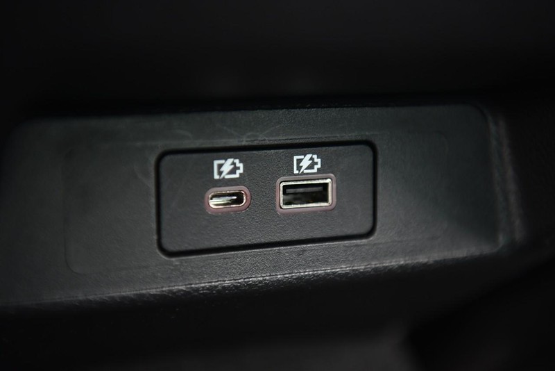 Nissan Altima Vehicle Image 23