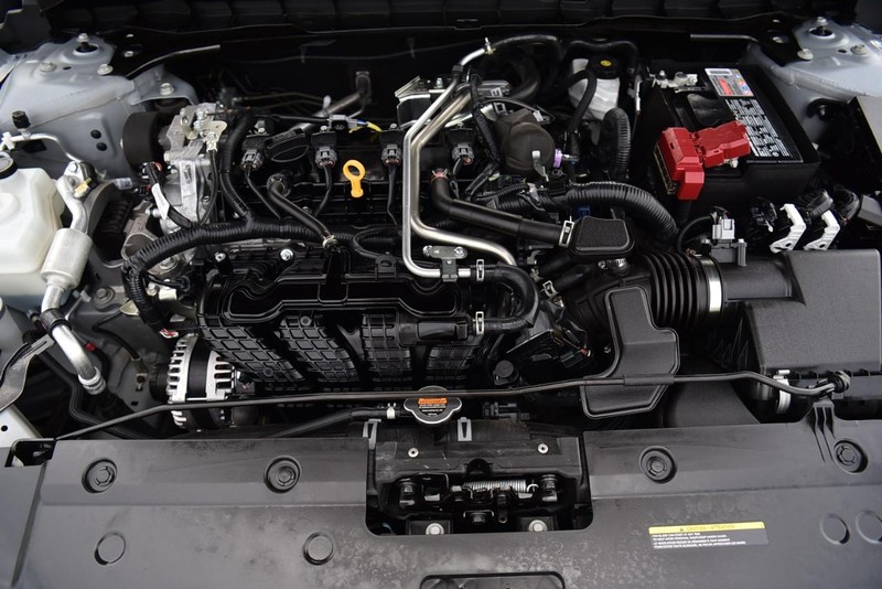 Nissan Altima Vehicle Image 25