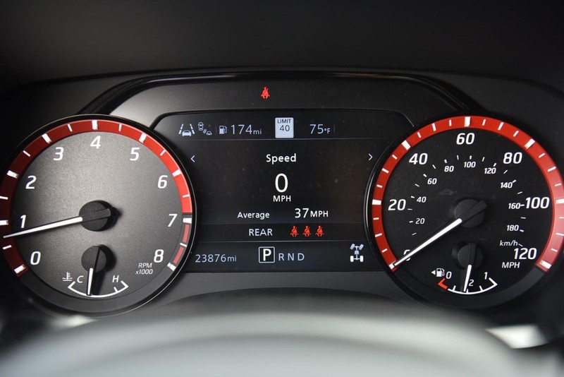 Nissan Frontier Vehicle Image 15