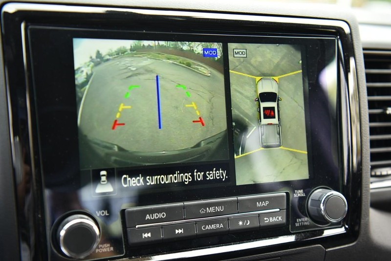 Nissan Frontier Vehicle Image 16