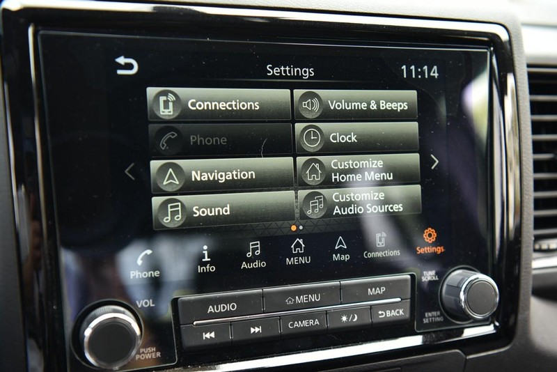 Nissan Frontier Vehicle Image 18