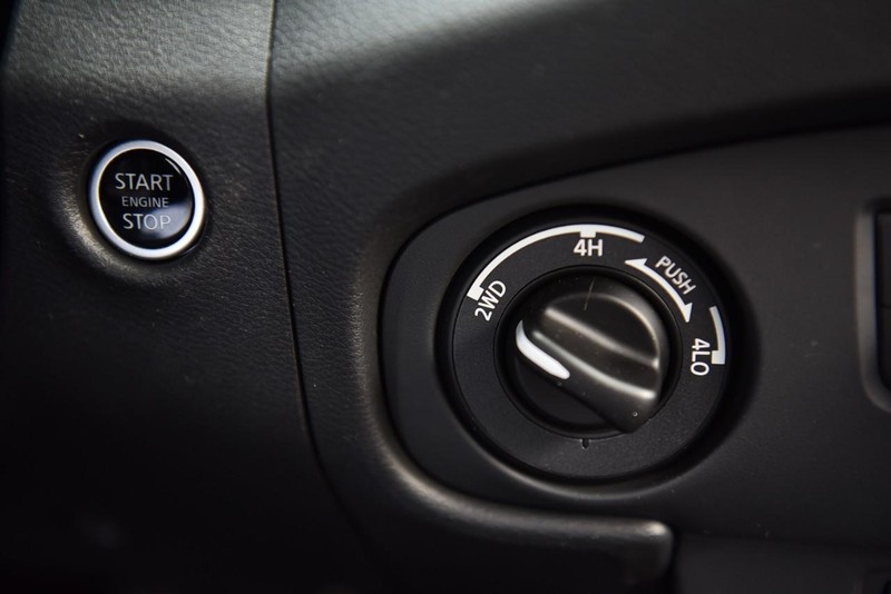 Nissan Frontier Vehicle Image 22