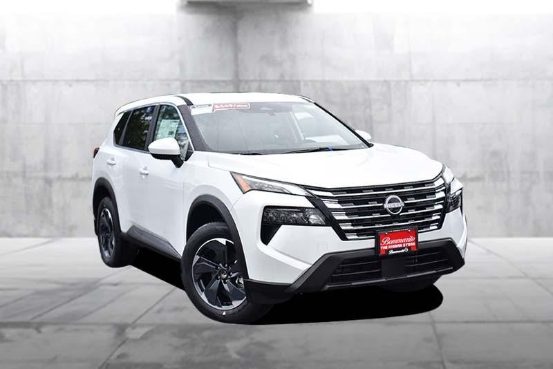 Nissan Rogue Vehicle Image 02