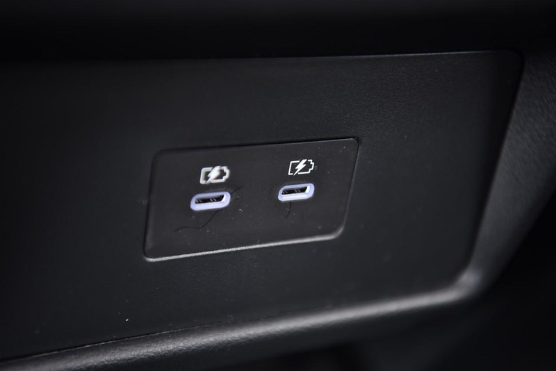 Nissan Rogue Vehicle Image 23