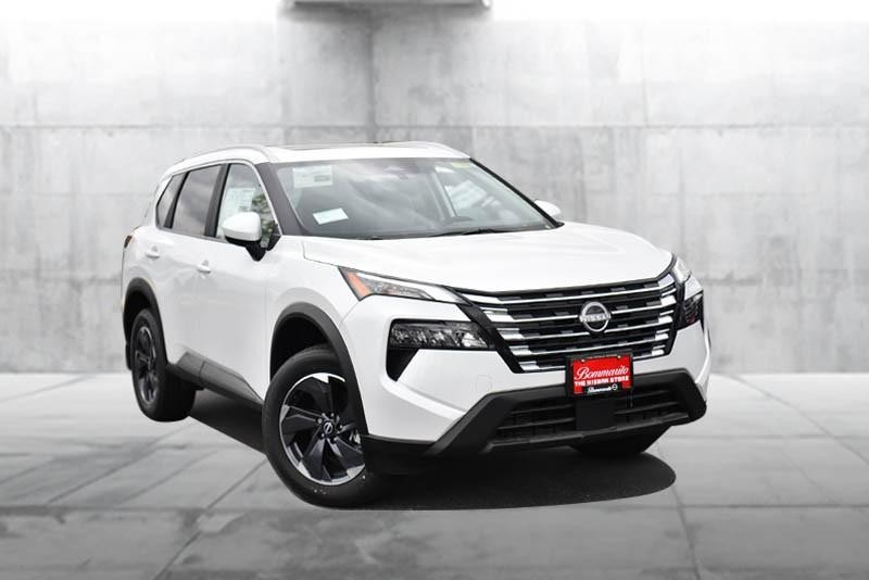 Nissan Rogue Vehicle Image 02