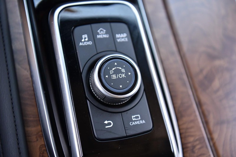 Nissan Armada Vehicle Image 23