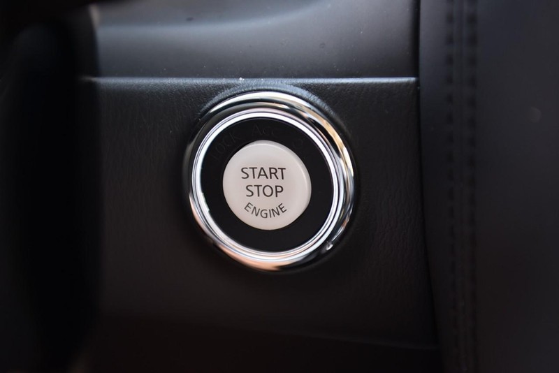 Nissan Armada Vehicle Image 24