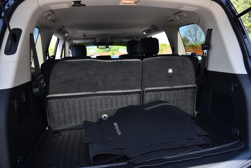 Nissan Armada Vehicle Image 33