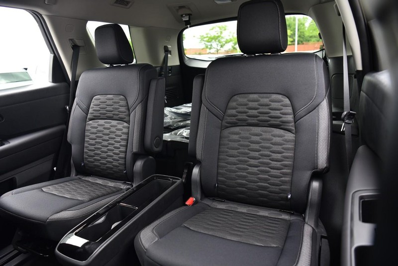 Nissan Pathfinder Vehicle Image 23
