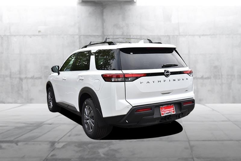 Nissan Pathfinder Vehicle Image 07