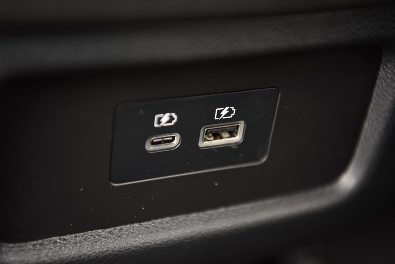Nissan Pathfinder Vehicle Image 25