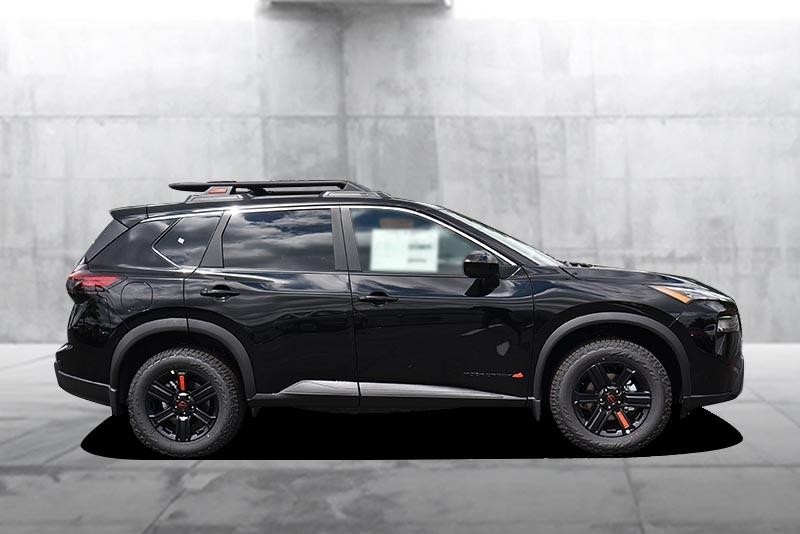 Nissan Rogue Vehicle Image 05
