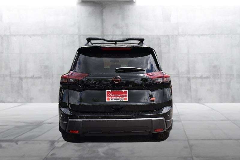 Nissan Rogue Vehicle Image 06