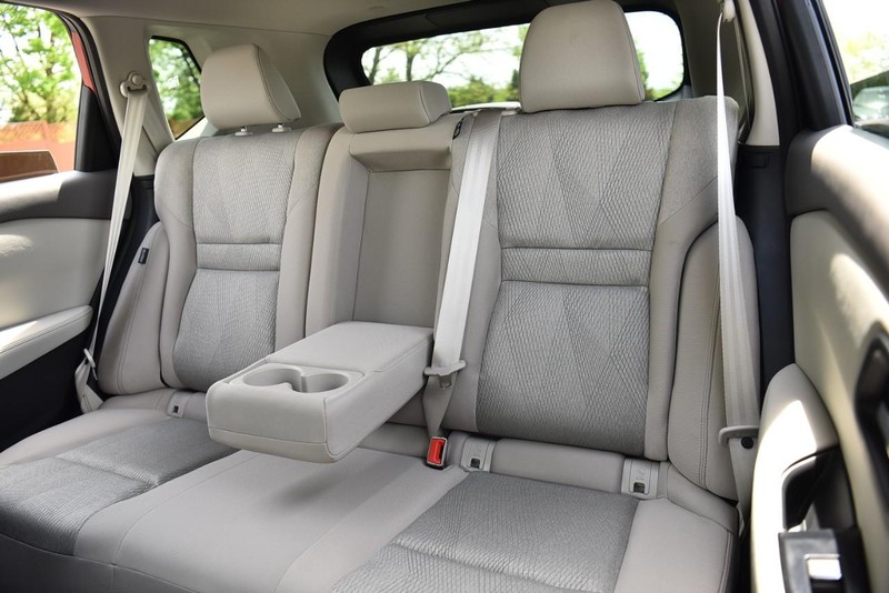 Nissan Rogue Vehicle Image 21